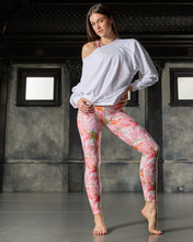 Load image into Gallery viewer, Liberty Belle Coral Fern Leggings