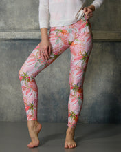 Load image into Gallery viewer, Liberty Belle Coral Fern Leggings